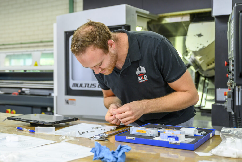 Kwaliteit check draaier BKB Precision